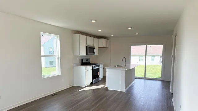 $349,990 | 3703 Stockton Drive, Joliet, IL 60421