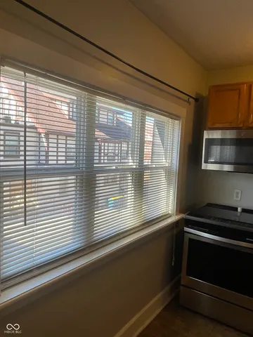 $995 | Undisclosed Address, Indianapolis, IN 46205