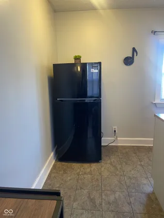 $875 | 115 East 36th Street, Indianapolis, IN 46205