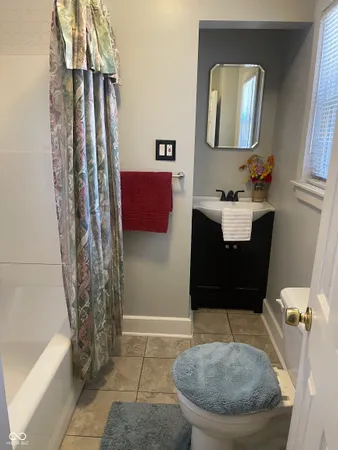 $875 | 115 East 36th Street, Indianapolis, IN 46205