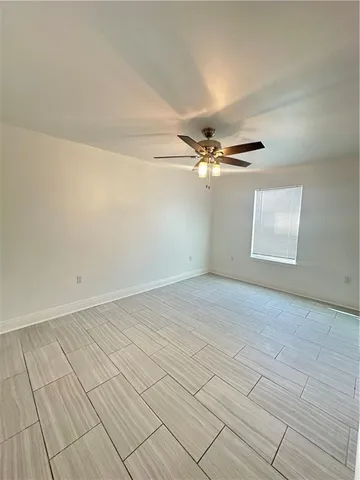 $2,200 | 2310 Stafford Street, Gretna, LA 70053