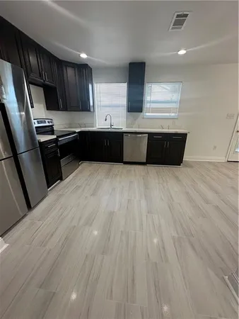 $2,200 | 2310 Stafford Street, Gretna, LA 70053