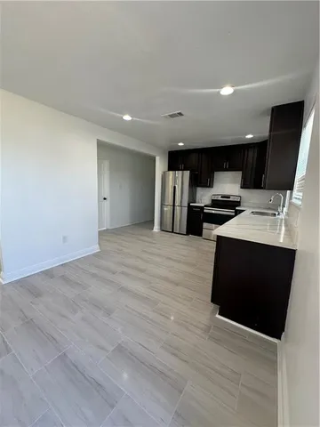 $2,200 | 2310 Stafford Street, Gretna, LA 70053