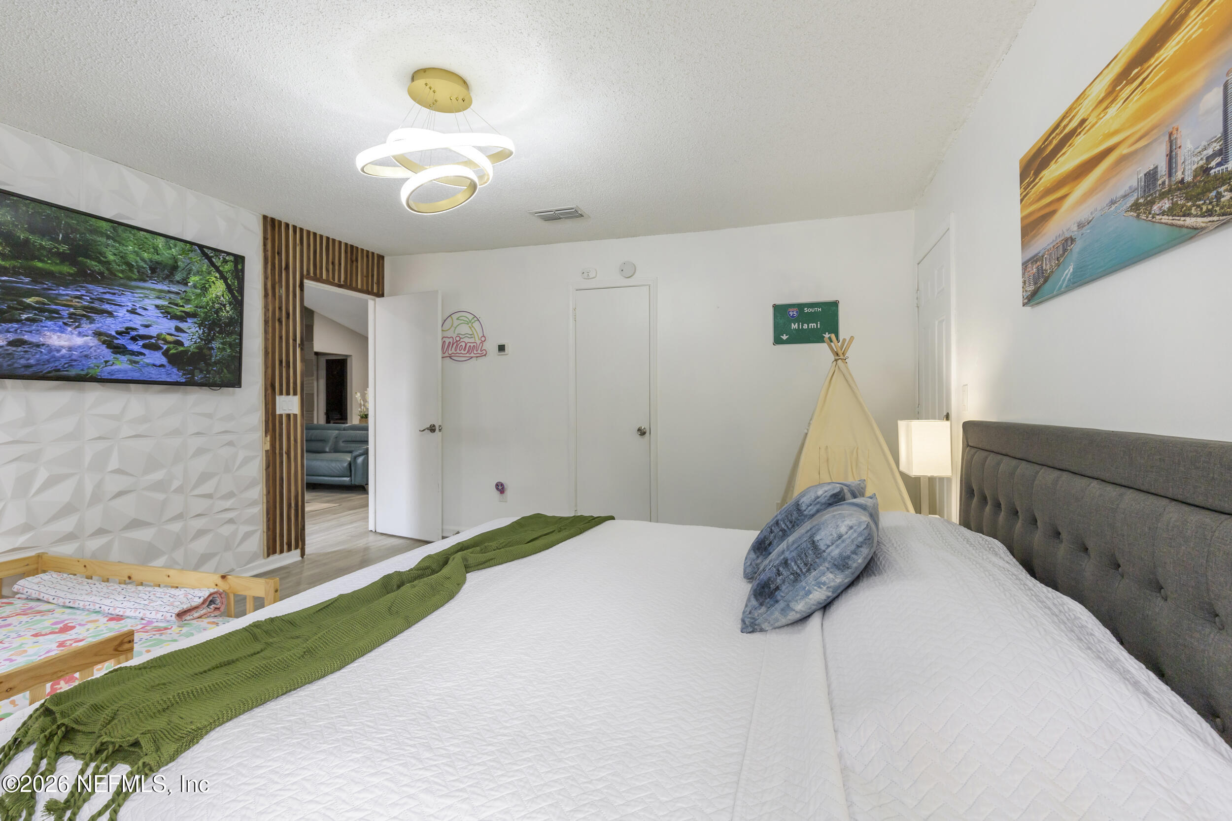 11558 St Josephs Road Jacksonville, FL 32223 - Photo 22 of 46 20_master bedroom 3