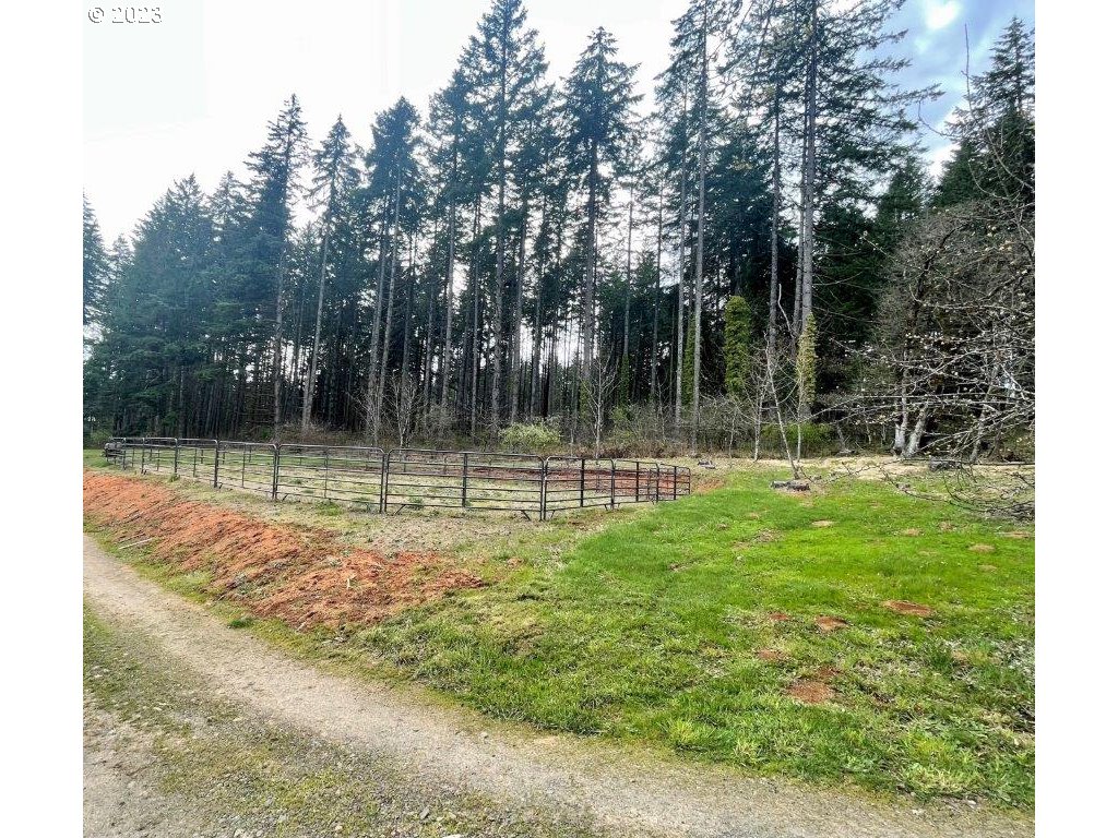 25426 Butler Road Junction City, OR 97448 - Photo 11 of 36 Gallery Image 11