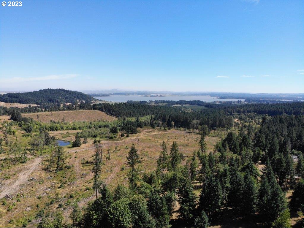 25426 Butler Road Junction City, OR 97448 - Photo 16 of 36 Gallery Image 16