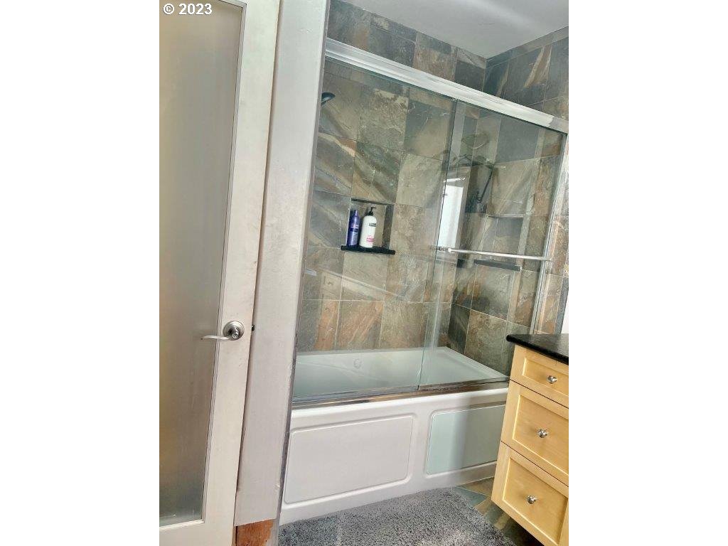 25426 Butler Road Junction City, OR 97448 - Photo 31 of 36 Gallery Image 31