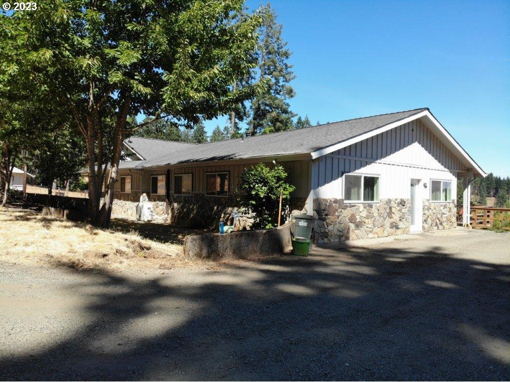 25426 Butler Road Junction City, OR 97448 - Photo 4 of 36 Gallery Image 4