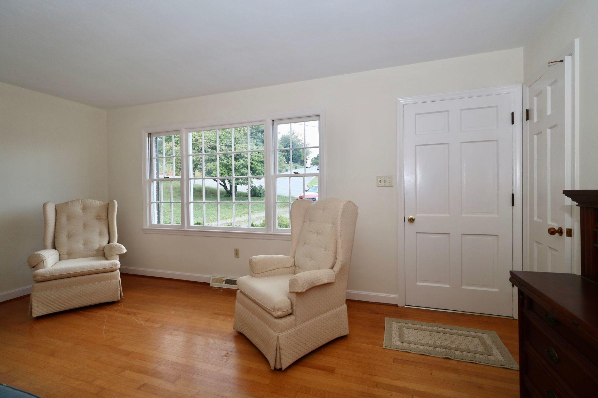 901 Olney Road Vinton, VA 24179 - Photo 12 of 42 a living room with furniture and a large window