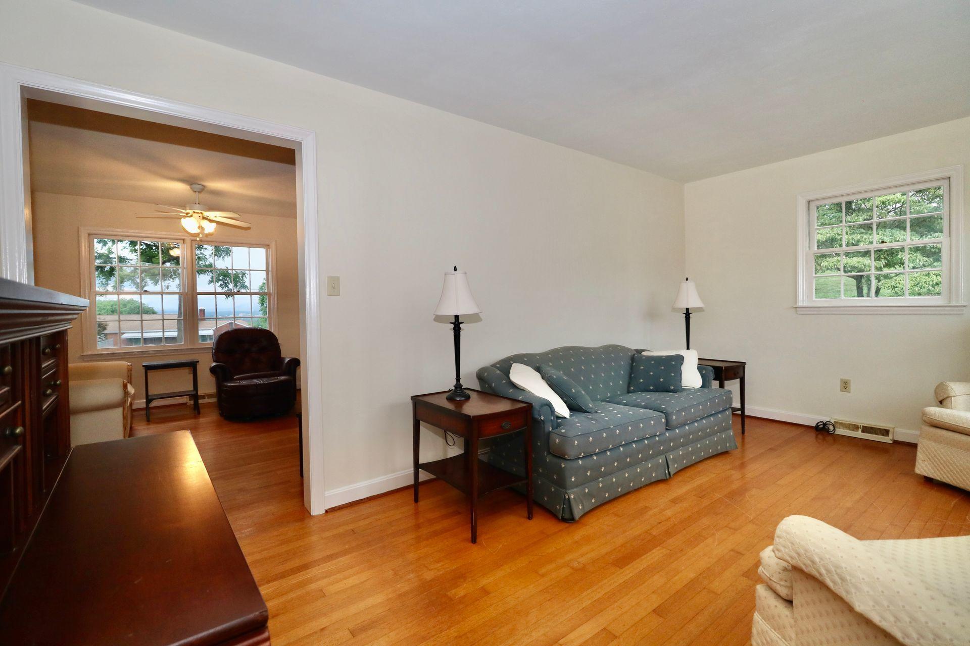 901 Olney Road Vinton, VA 24179 - Photo 15 of 42 a living room with furniture and a large window