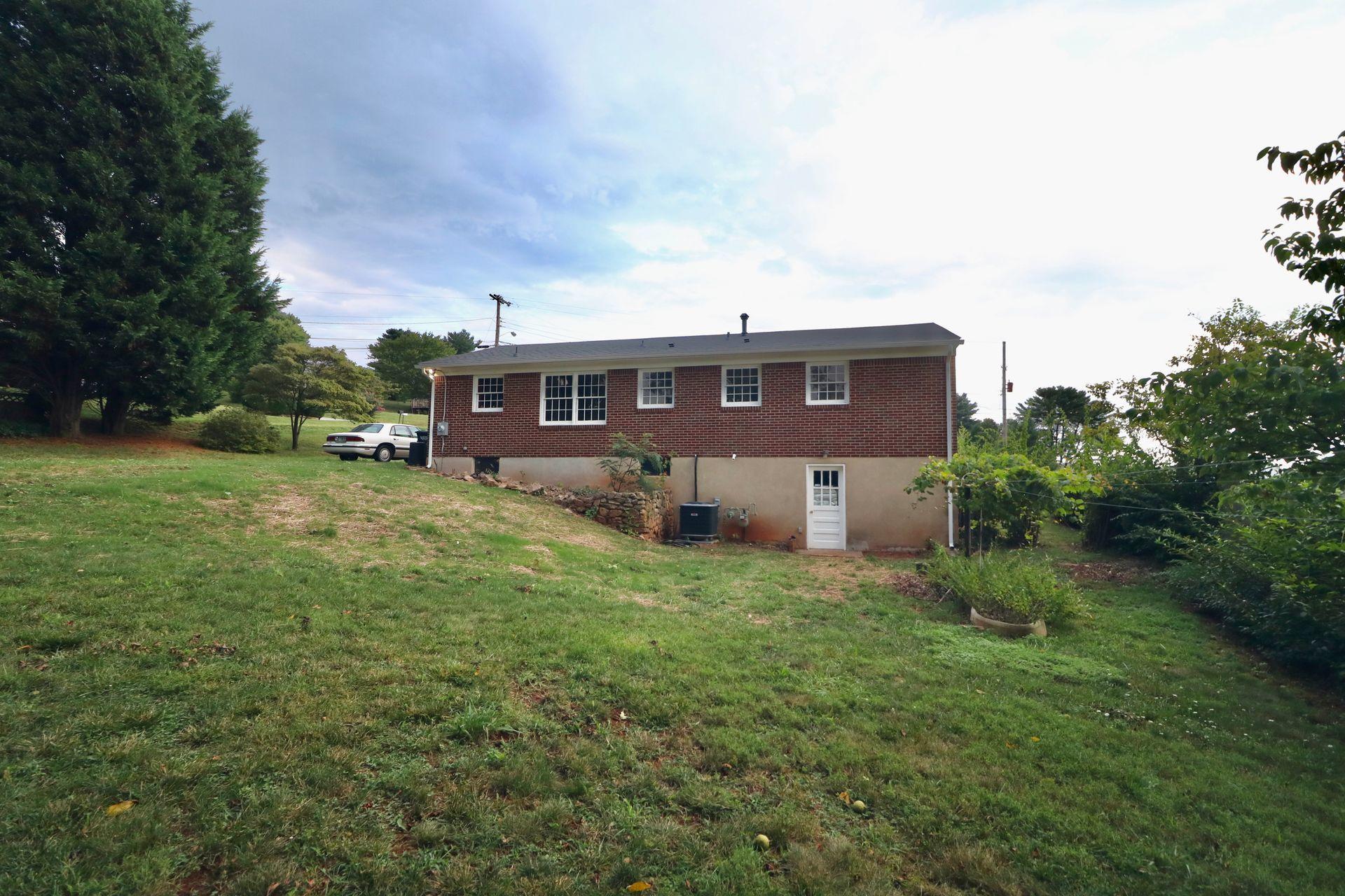 901 Olney Road Vinton, VA 24179 - Photo 39 of 42 an aerial view of a house