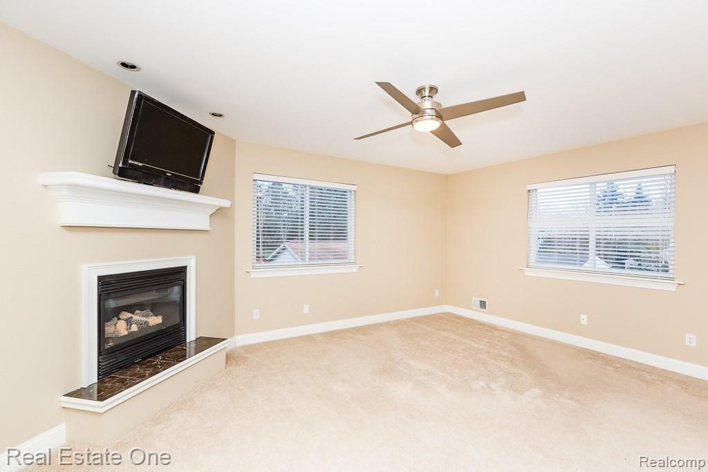 763 Elizabeth Street Rochester, MI 48307 - Photo 32 of 48 Elizabeth-W045.jpg