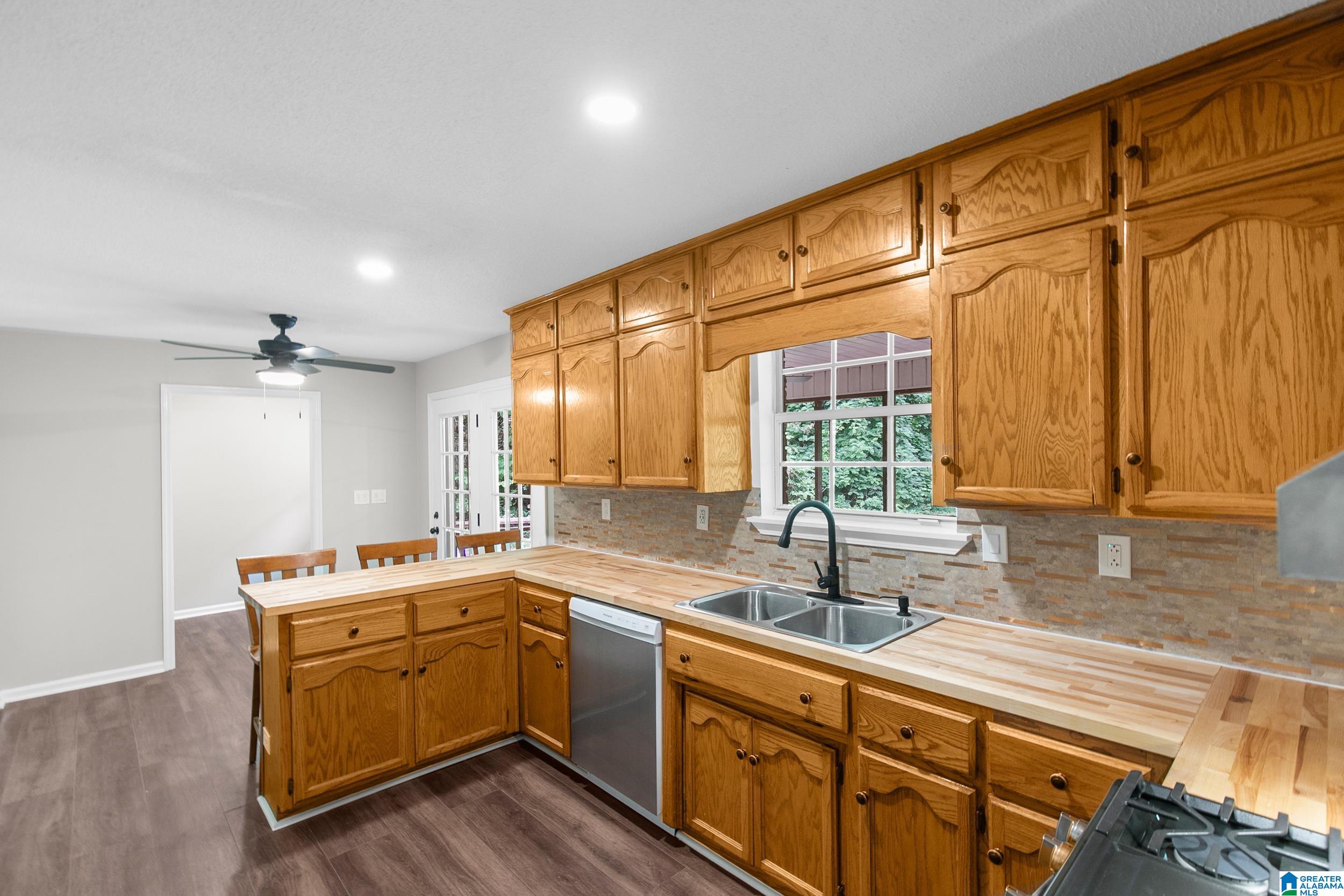5099 Dug Hollow Road Pinson, AL 35126 - Photo 6 of 42