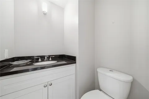 $315,000 | 160 Litchfield Lane, Houston, TX 77024