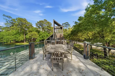 $315,000 | 160 Litchfield Lane, Houston, TX 77024