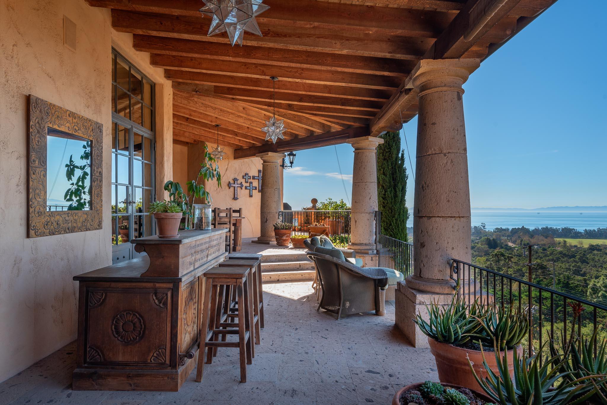 3000 Foothill Road Carpinteria, CA 93013 - Photo 17 of 26 BackPatio2