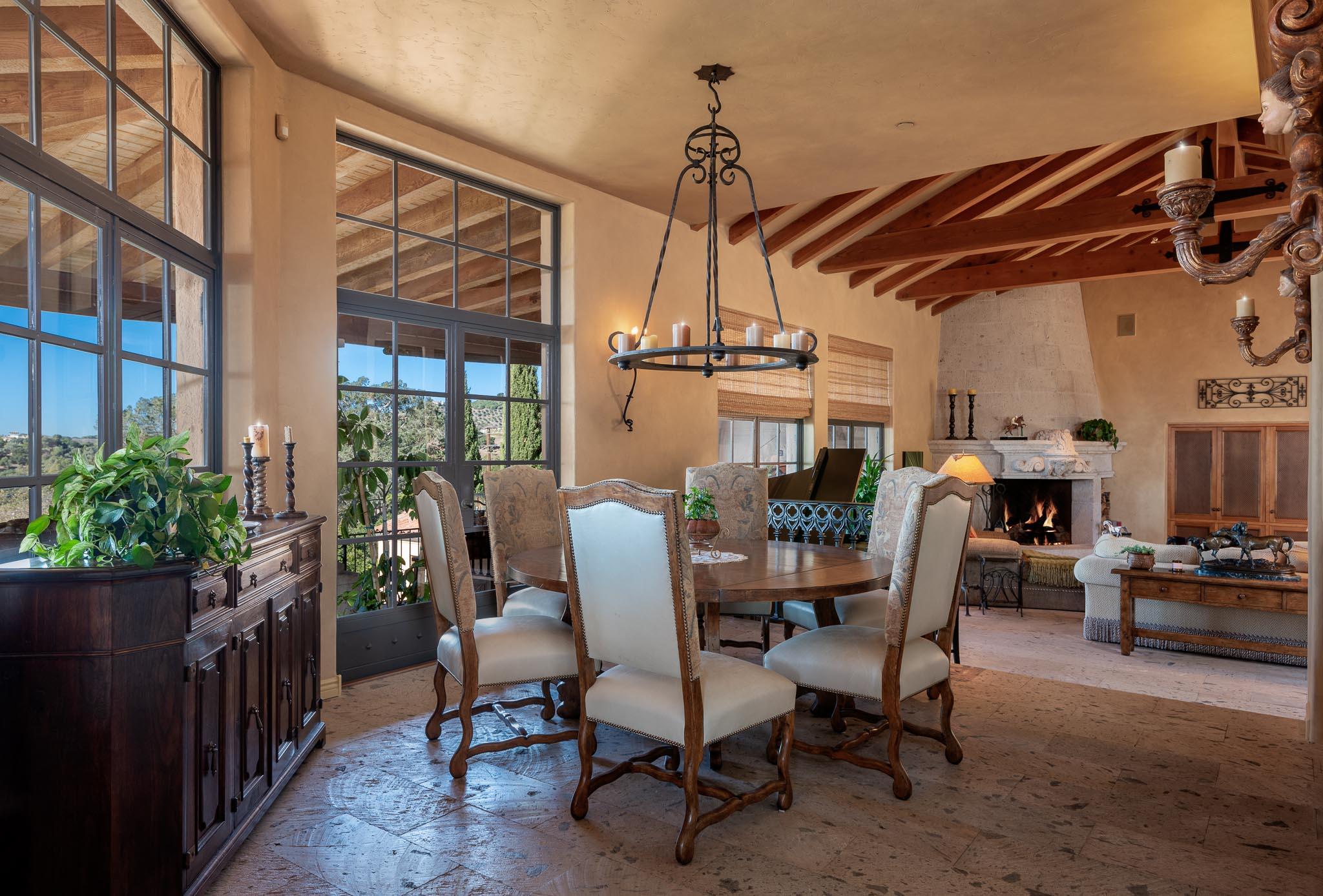 3000 Foothill Road Carpinteria, CA 93013 - Photo 7 of 26 Dining