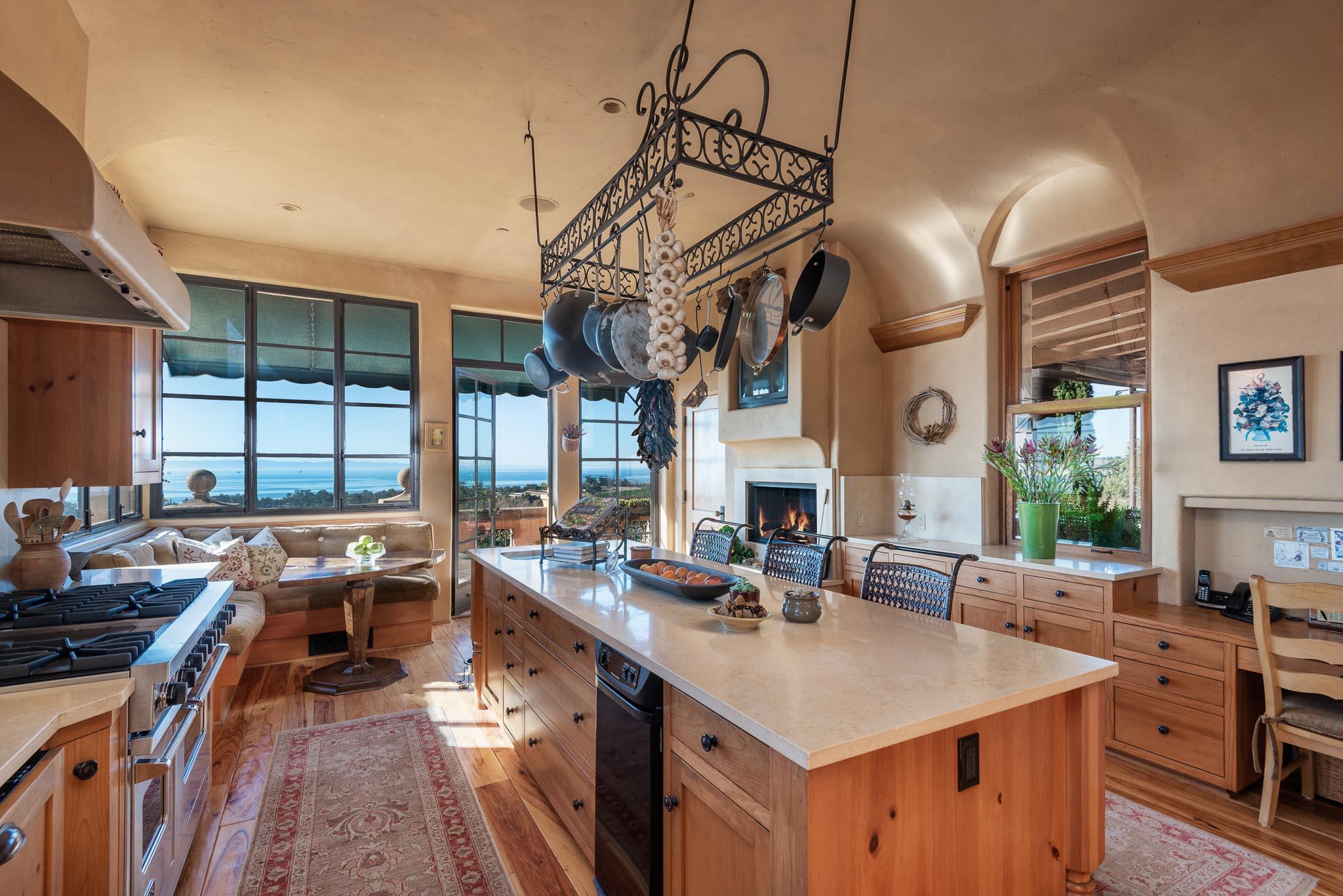 3000 Foothill Road Carpinteria, CA 93013 - Photo 10 of 26 Kitchen