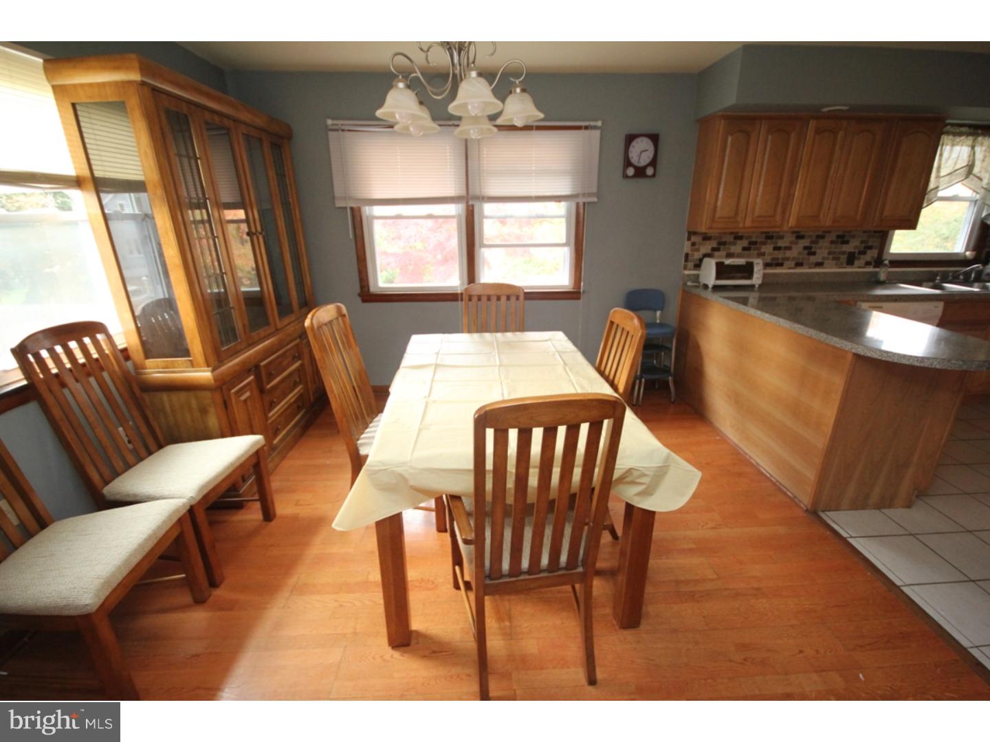 22 Rudner Avenue Hamilton, NJ 08619 - Photo 5 of 14