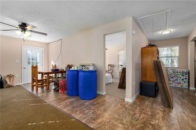 $699,999 | 2055 East 335th Road, Half Way, MO 65663