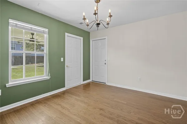 $1,900 | 29 Twin Oaks Place, Savannah, GA 31407