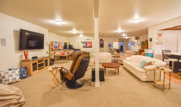 $749,900 | 600 1 Straight Drive, Coldwater, MI 49036