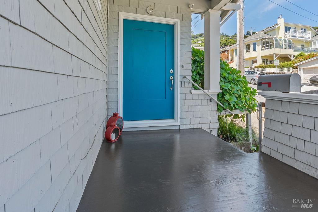 411 Main Street Sausalito, CA 94965 - Photo 5 of 33 Spacious front porch and an inviting front door entry