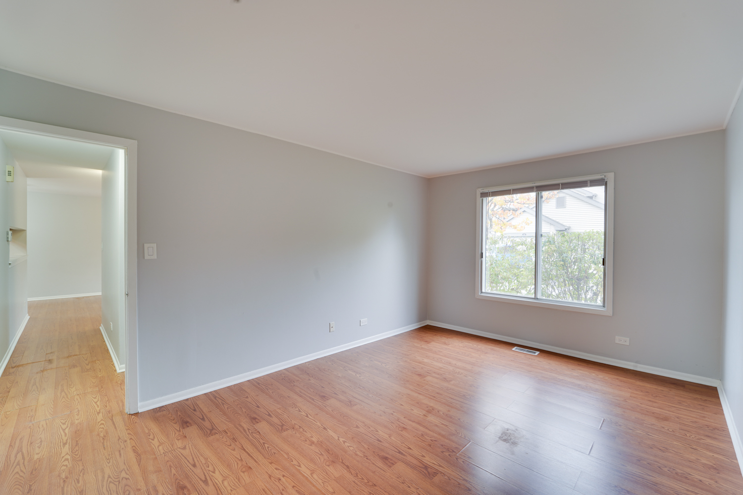 365 Grissom Lane, Unit 365 Hoffman Estates, IL 60169 - Photo 15 of 23