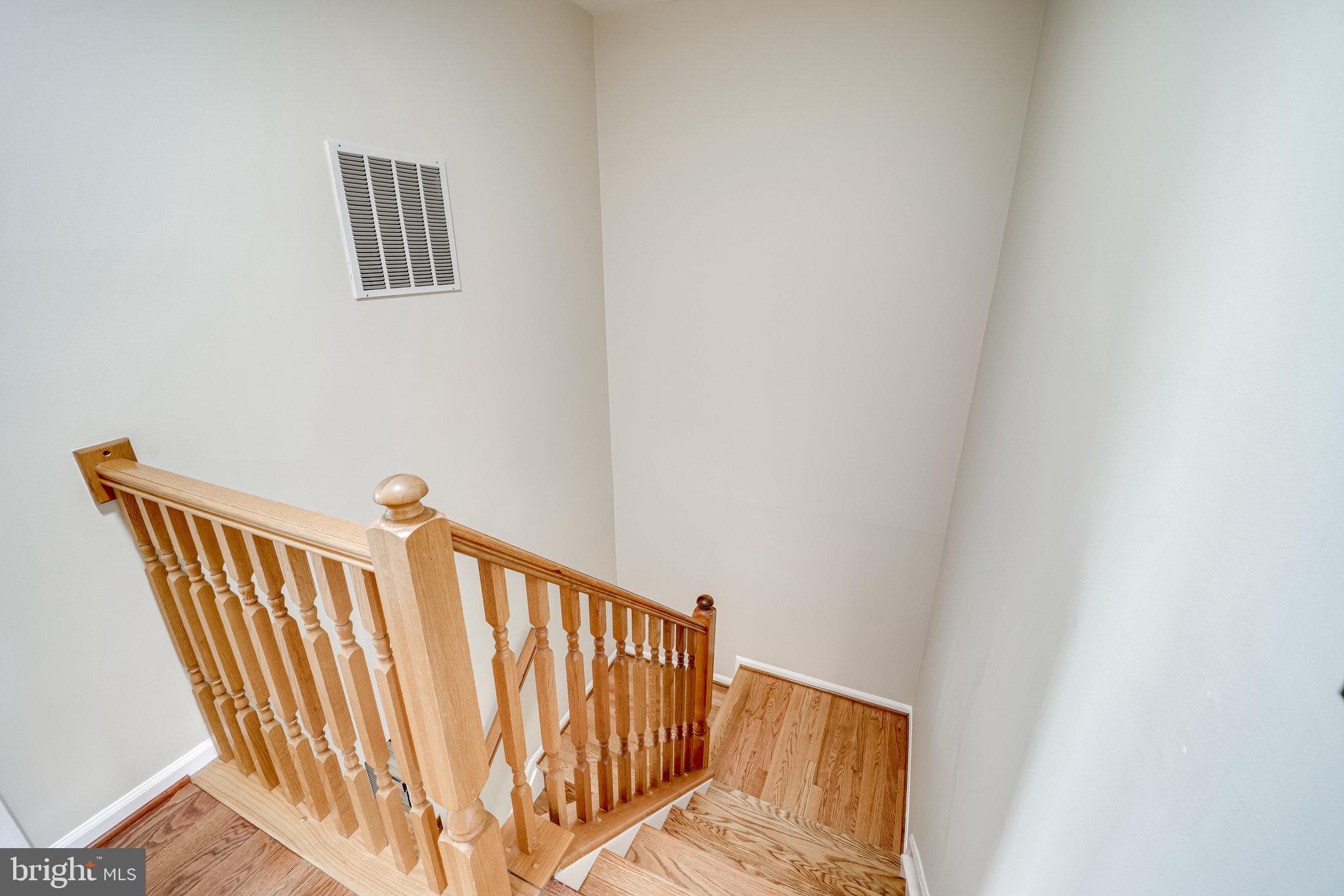 6007 Bingley Road Alexandria, VA 22315 - Photo 26 of 70 Stairs leading to upper level