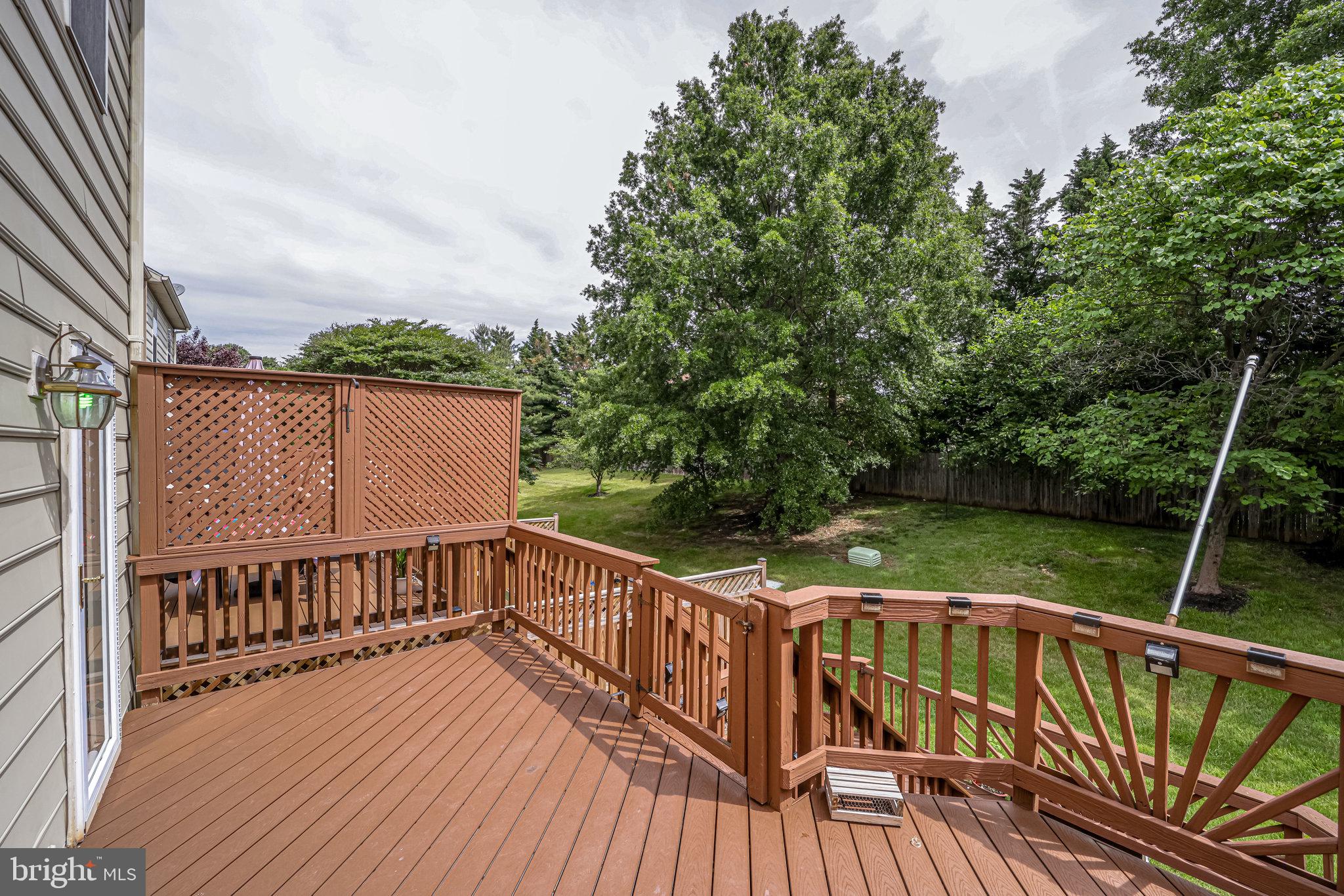 6007 Bingley Road Alexandria, VA 22315 - Photo 64 of 70 Paneling on either side of deck provides privacy