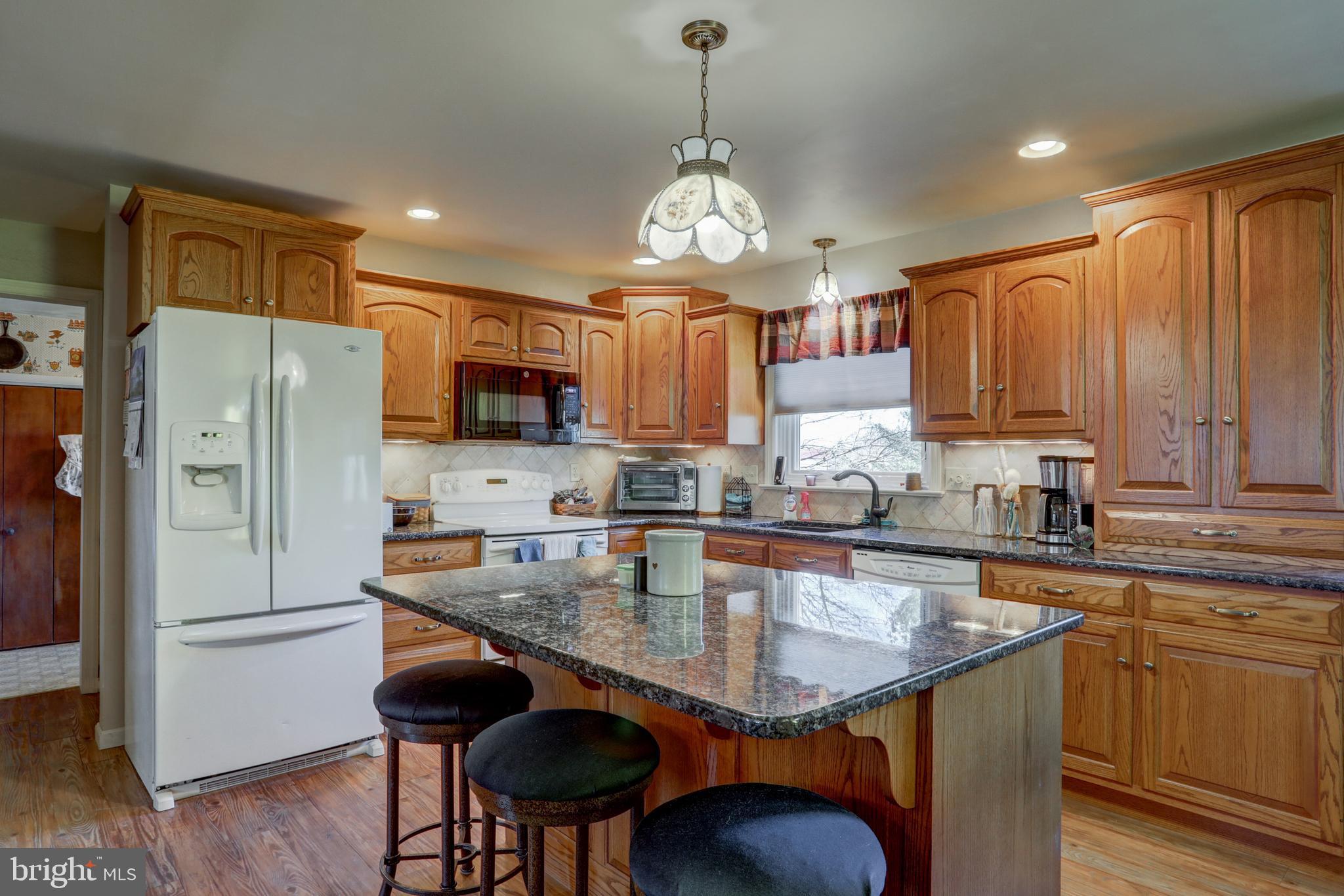466 Oak Lane Lititz, PA 17543 - Photo 16 of 47