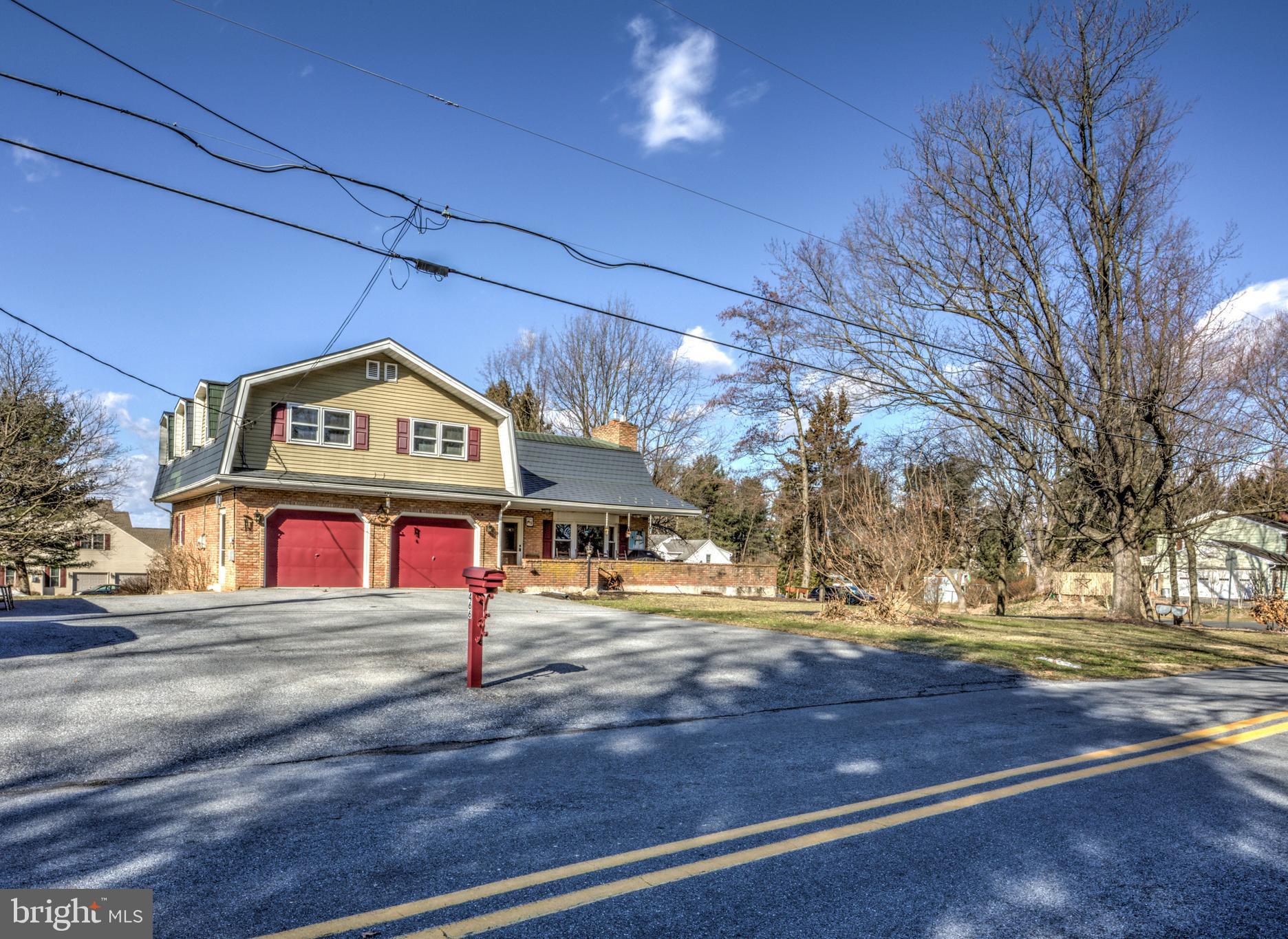 466 Oak Lane Lititz, PA 17543 - Photo 6 of 47