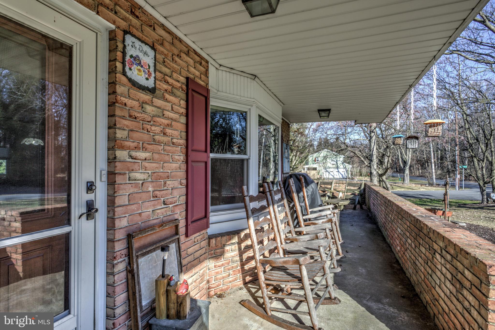 466 Oak Lane Lititz, PA 17543 - Photo 7 of 47