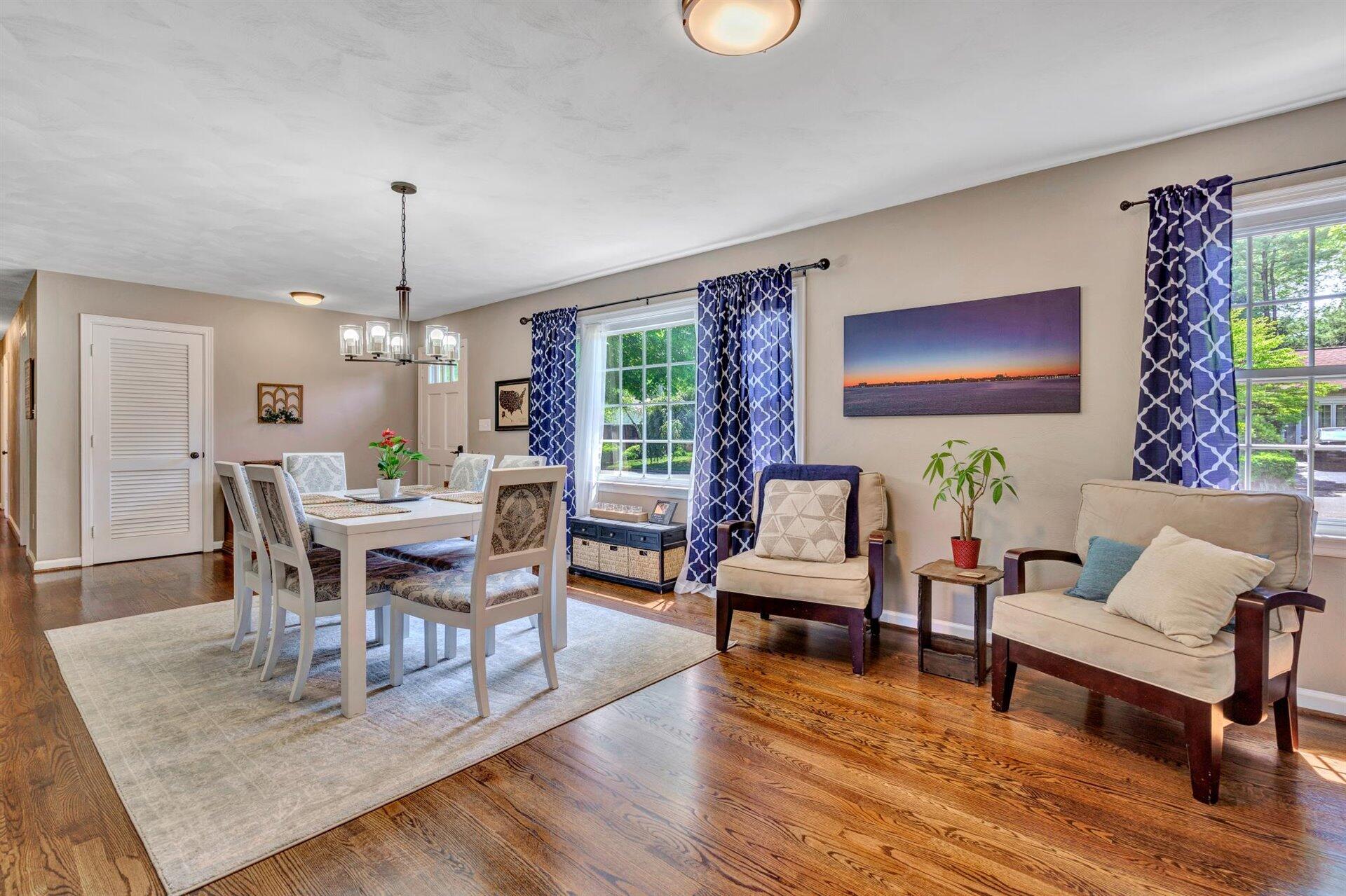 418 Highfield Road Salem, VA 24153 - Photo 5 of 43 Dining Area