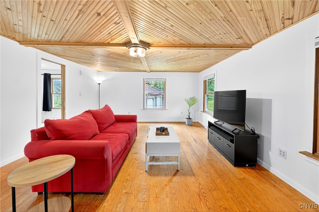 32 Kingdom Road Volney, NY 13126 - Photo 17 of 50