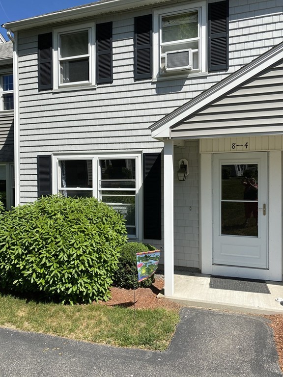 8 Tuck Farm Road, Unit 4 Auburn, MA 01501 - Photo 3 of 36 Gallery Image 3