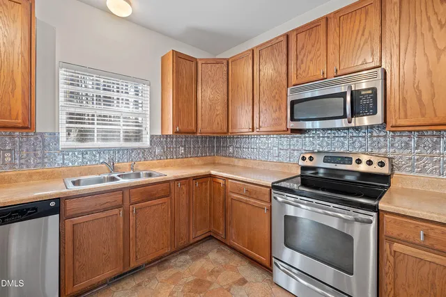 $480,000 | 5060 Stonewood Pines Drive, Knightdale, NC 27545