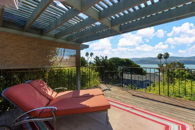 $1,275,000 | 1372 Bonita Bahia, Benicia, CA 94510