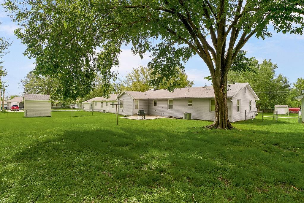 104 Park Street Butler, MO 64730 - Photo 28 of 30