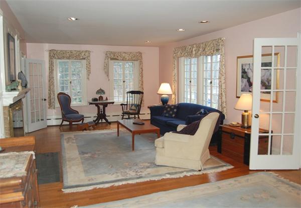 44 Maple Street Lexington, MA 02420 - Photo 2 of 28