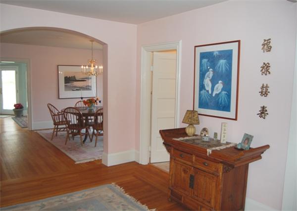 44 Maple Street Lexington, MA 02420 - Photo 5 of 28