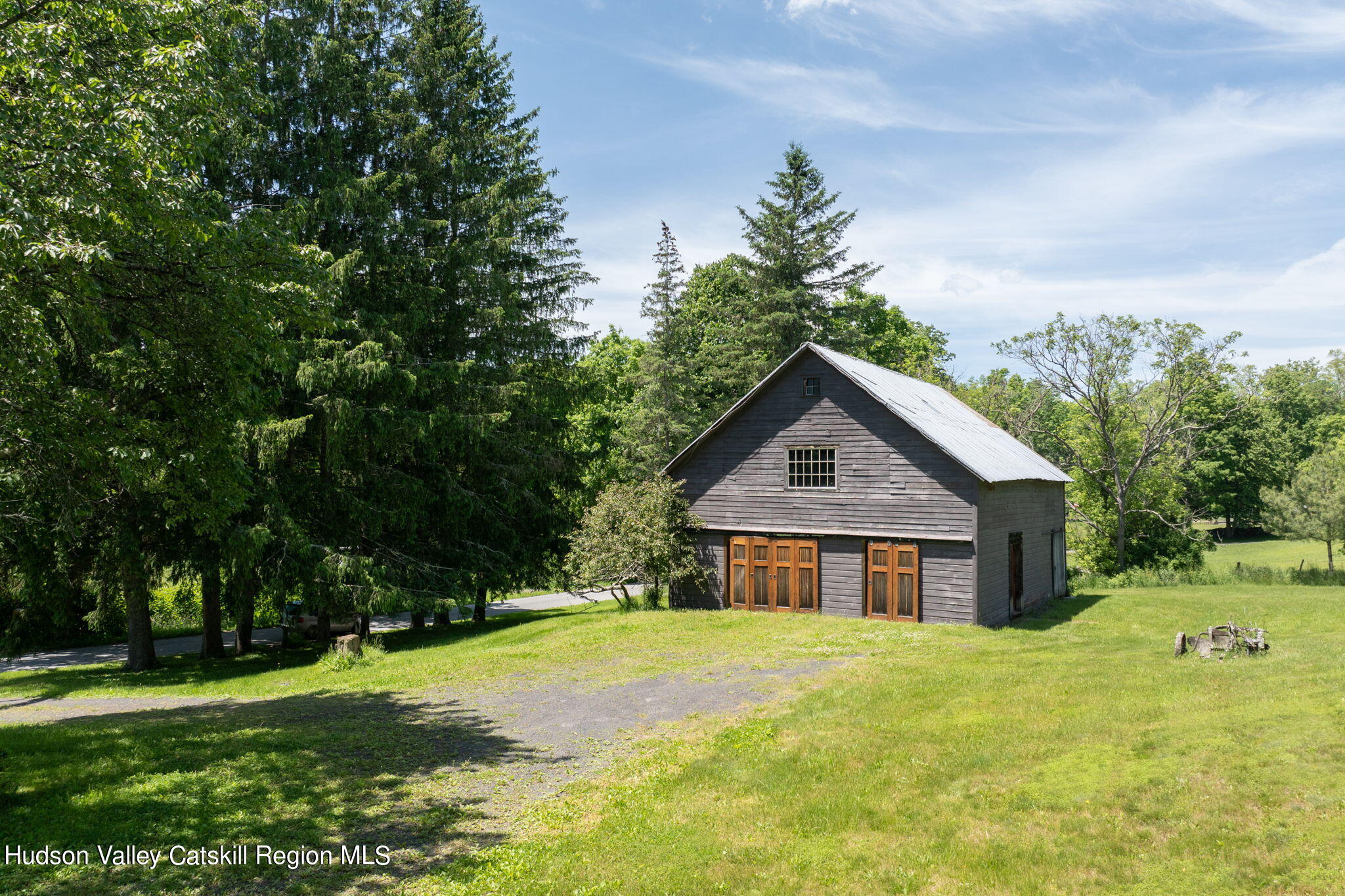 67 Jaycox Road Medusa, NY 12120 - Photo 3 of 36 a front view of house with yard and green space