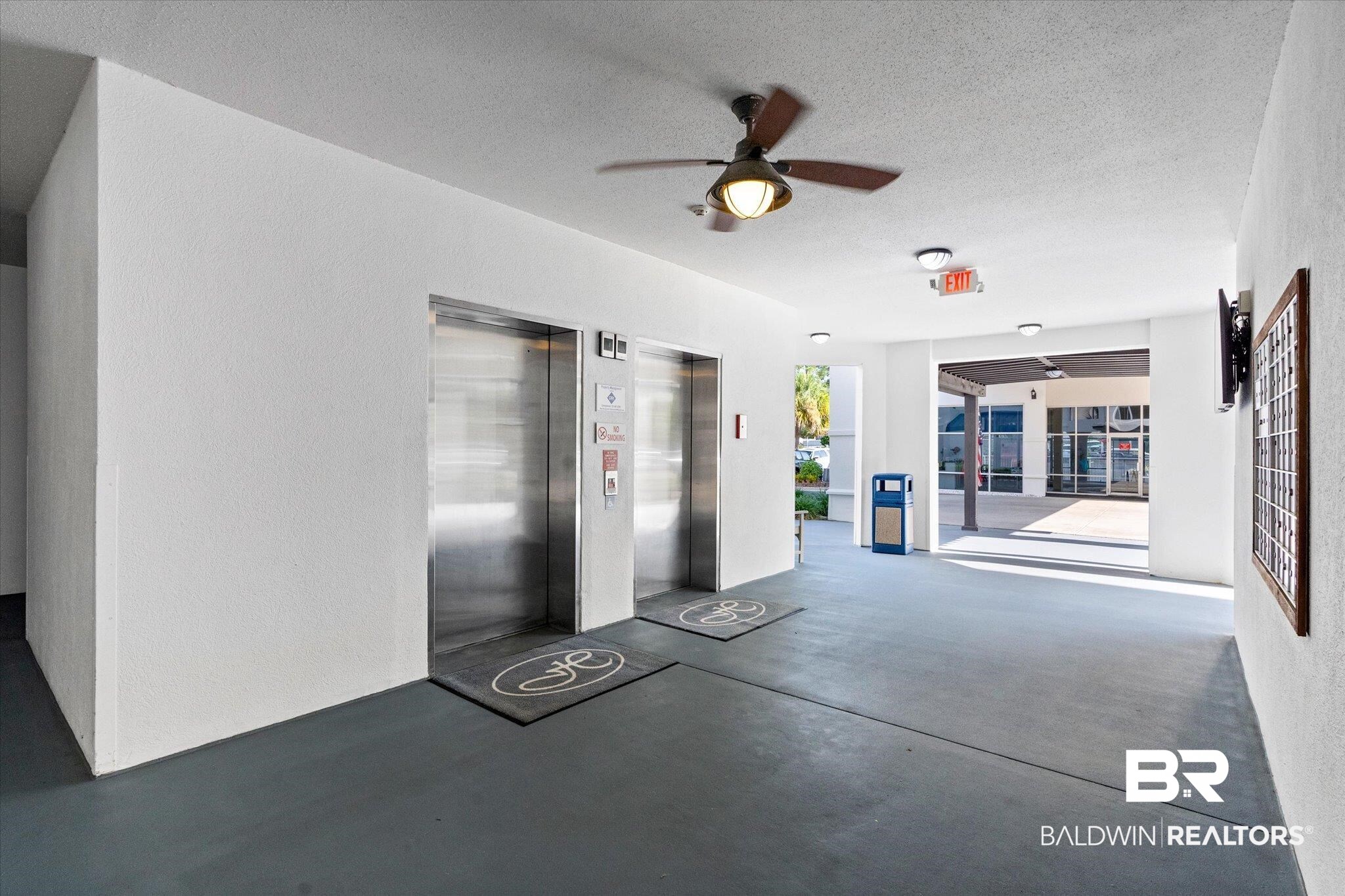 27282 Canal Road, Unit 405 Orange Beach, AL 36561 - Photo 45 of 50 Lobby with 2 Elevators