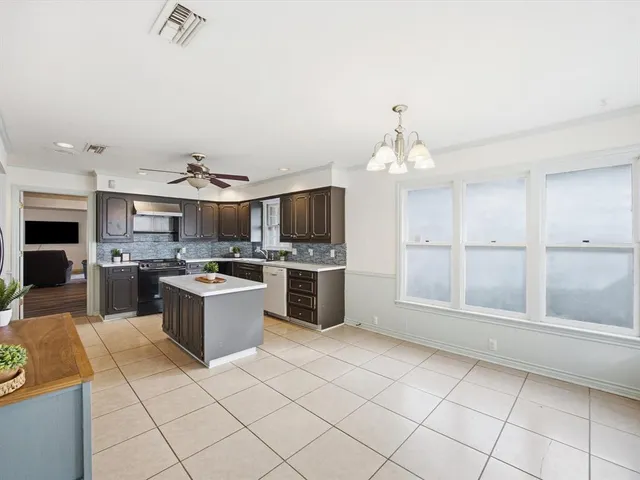 $499,900 | 3514 Shady Valley Drive, Pantego, TX 76013