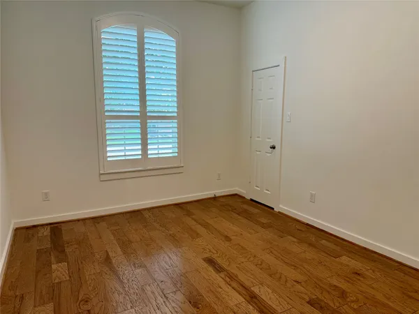 $4,500 | 27530 Kingsland Pl Lane, Fulshear, TX 77441