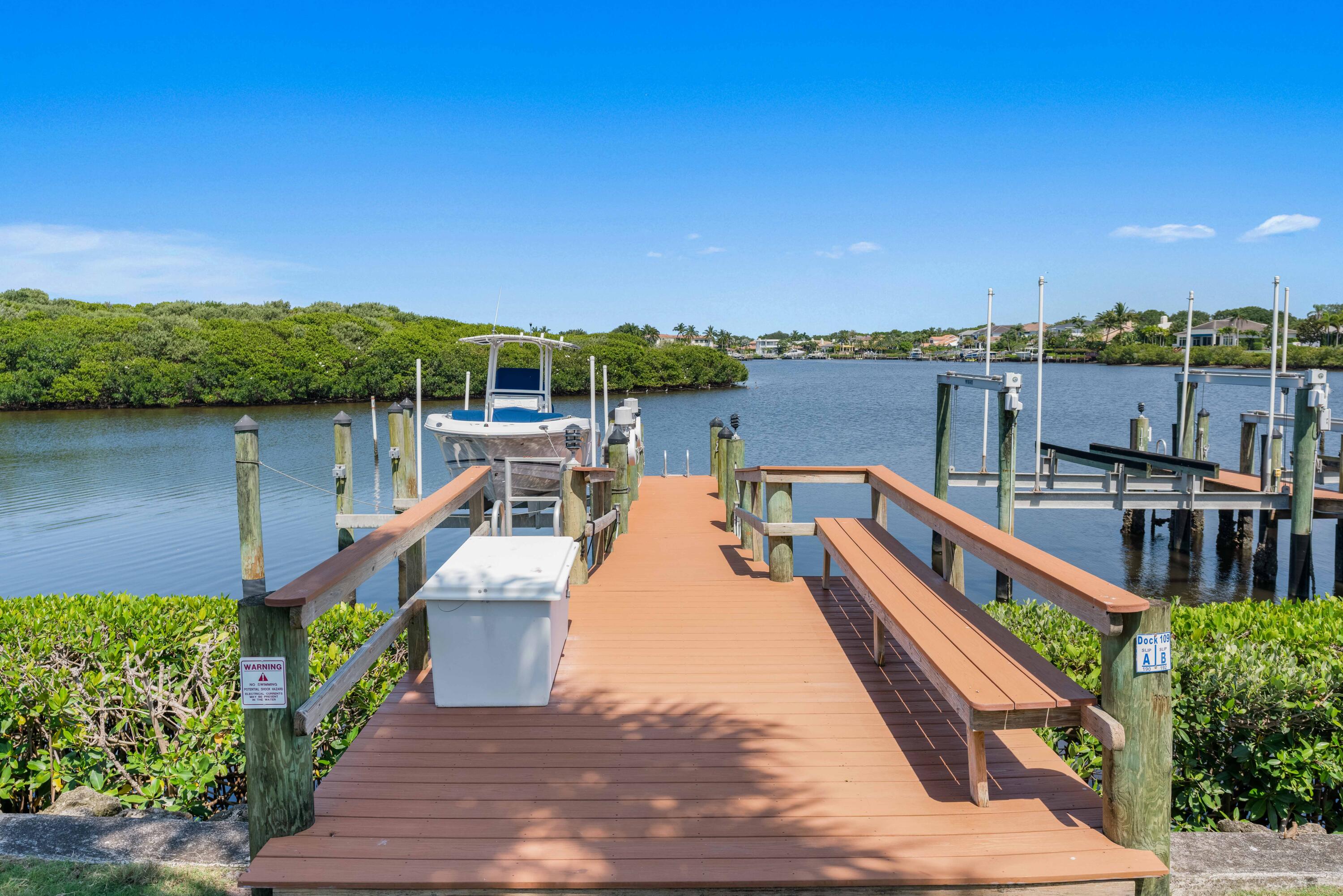 192 Eagle Drive Jupiter, FL 33477 - Photo 27 of 35 _MLP8973