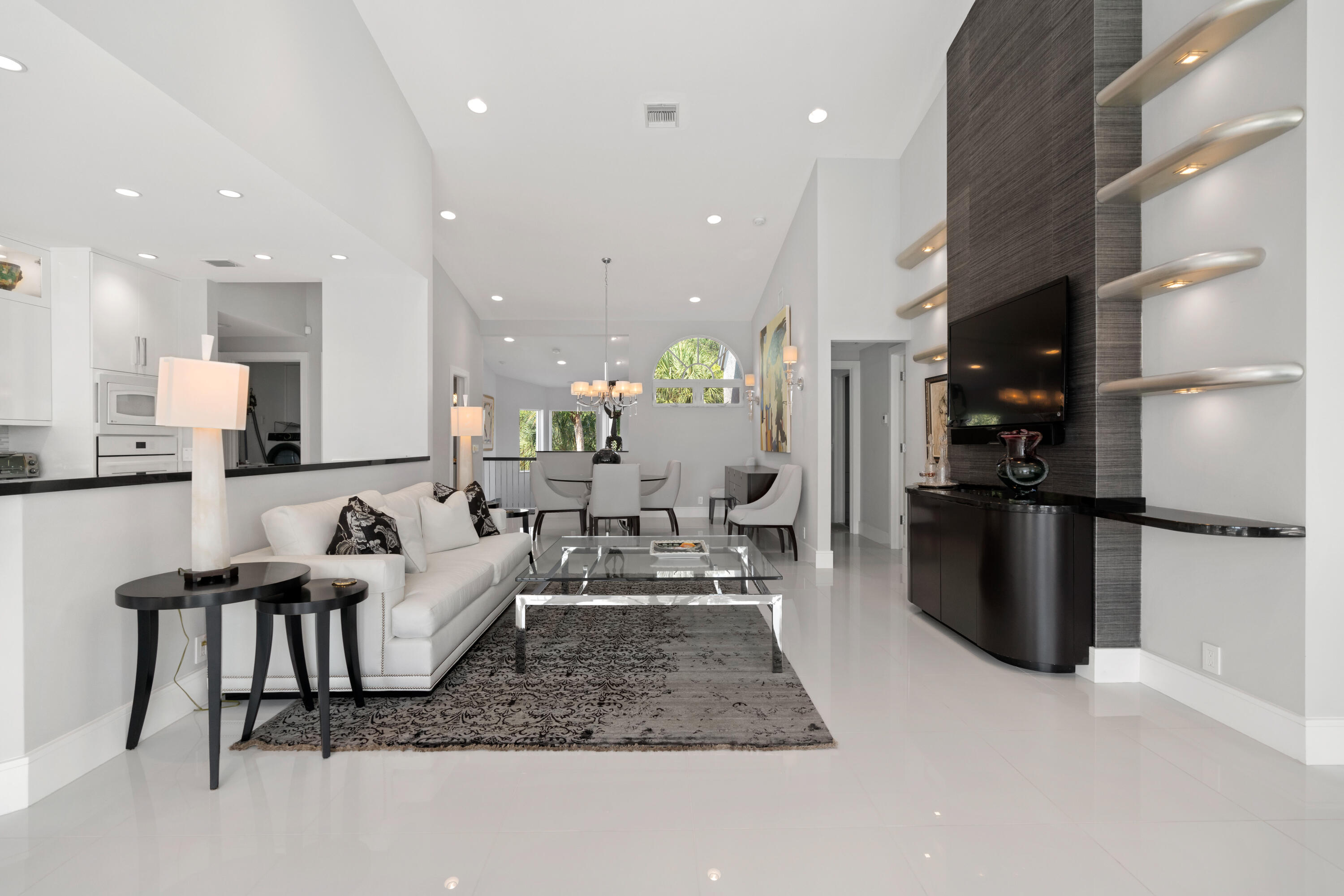 192 Eagle Drive Jupiter, FL 33477 - Photo 8 of 35 _MLP5760