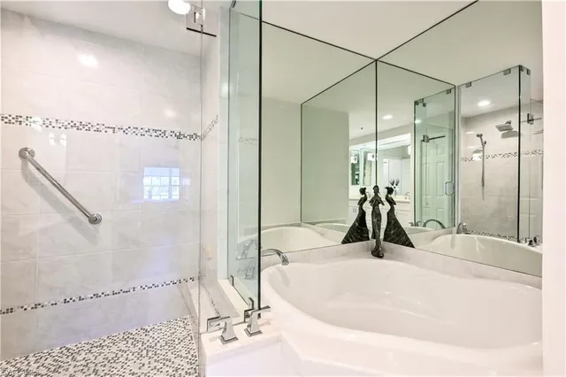 $9,000 | 1054 Egrets Walk Circle, Unit 102, Naples, FL 34108