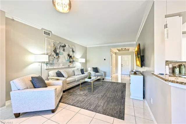 $9,000 | 1054 Egrets Walk Circle, Unit 102, Naples, FL 34108