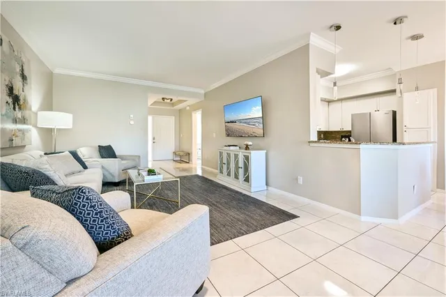 $9,000 | 1054 Egrets Walk Circle, Unit 102, Naples, FL 34108